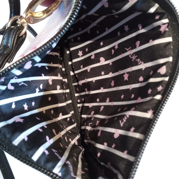 Luv Betsey by Betsey Johnson Small Crossbody Wristlet Purse Cosmos - Picture 6 of 7